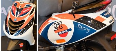 stickerset Zip-2000 Repsol voor witte Zip